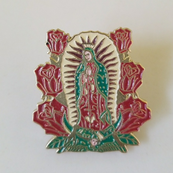 🙏🌹Bella Dońa Prayer Hands & Virgin Mary Pins - Picture 3 of 4